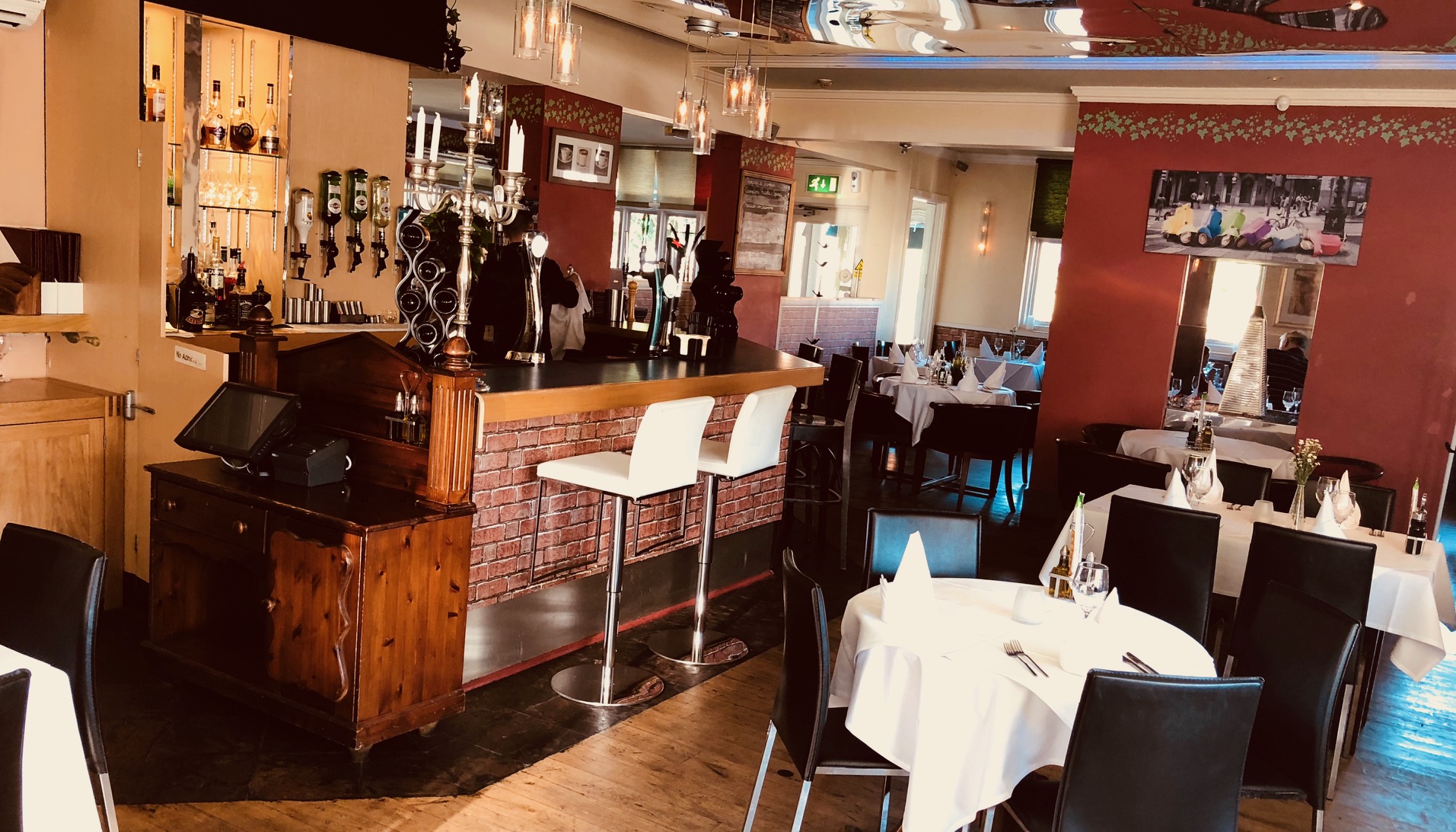 Home [romanticarestaurant.co.uk]